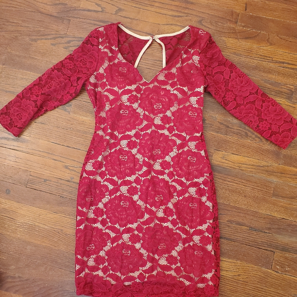 Lace dress